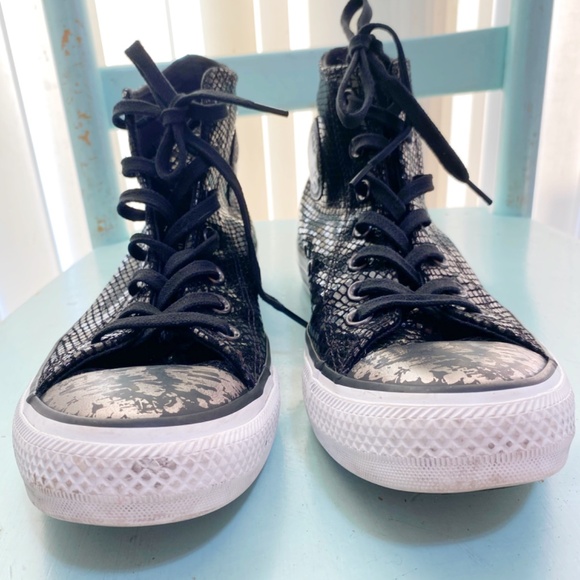 Chuck Taylor’s All Stars Black Size 8 Women’s Converse - Picture 2 of 8